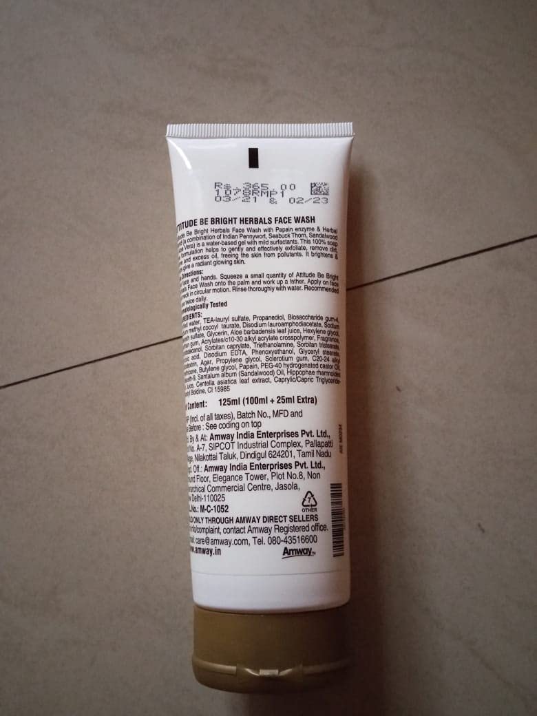 Amway Attitude Be Bright Herbals Exfoliating Face Wash, 100ml Pack