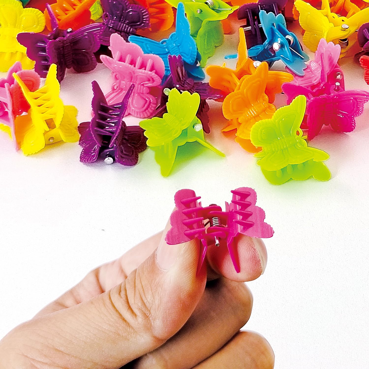 50 Pieces Assorted Color Butterfly Hair Clips, Beautiful Mini Butterfly Hair Clips Hair Accessories for Women and Girls (50 Pack Random color)