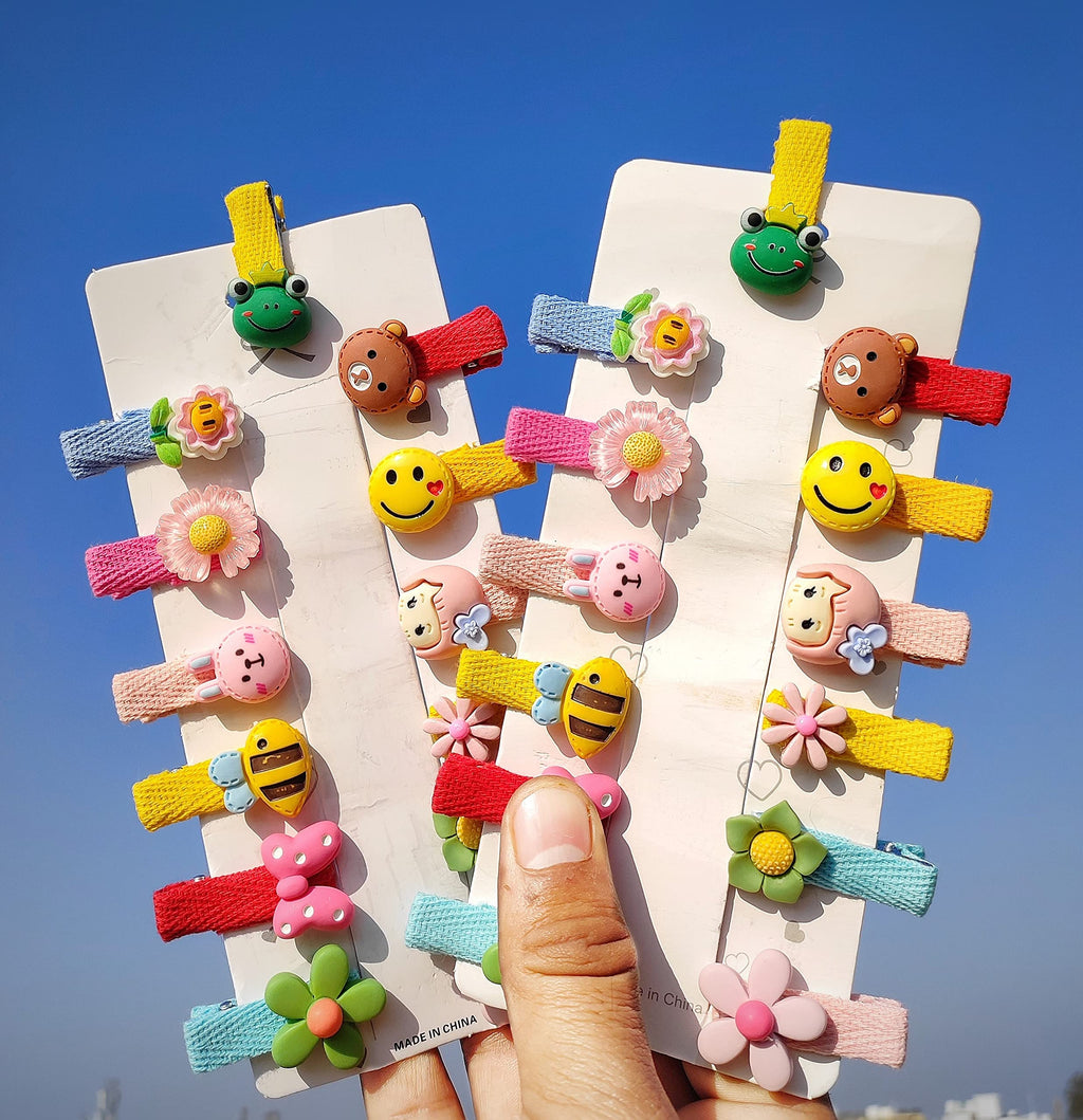 ANNACREATIONS 26 Pcs Baby Girls Hair Clips Cute Animal Character Fruit Flower Pattern Fully Ribbon Lined Hair clips Hair Accessories for Girls